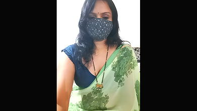 Stripchat-Public.Show-f-khushikhushi-2024.05.24.173316