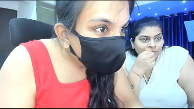 Stripchat-Public.Show-f-RADHAhot2-2024.03.17.174557