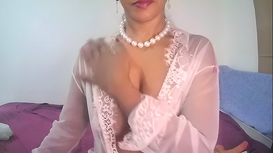 Stripchat-Public.Show-c-naughtyjaanu-2024.09.17.222817