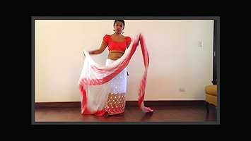 hot girl wearing saree showing navel