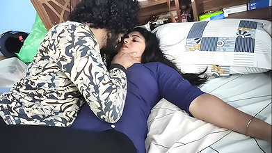 Churidar leggings removal and top only romance sex video by Vaishnavy and Sharun Raj, Mallu couple hot bedroom romance sex