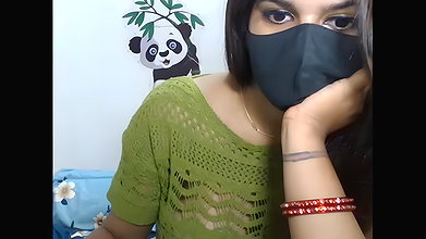 Stripchat-Public.Show-c-sparkling_queen-2024.09.18.180126