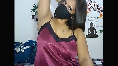 Stripchat-Public.Show-c-sparkling_queen-2024.07.08.044438