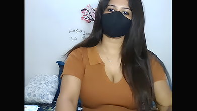 Stripchat-Public.Show-c-sparkling_queen-2024.05.09.035747