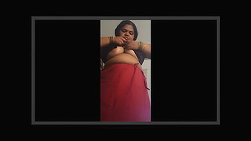telugu bhabhi juicy melon wearing sari