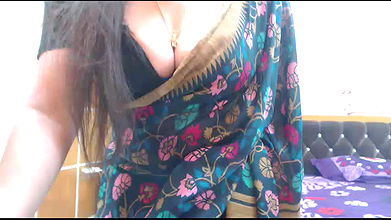 Stripchat-Public.Show-f-desi-maisa130-2024.06.23.183516