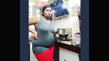 SSSwatthi in Kitchn without Bra see her ass size