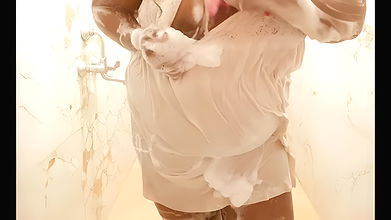 Haryana sexy milf showing boobs