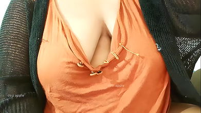 Asian amateur sexy girl big tits