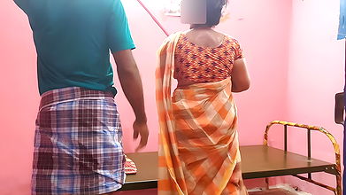 Stepsister I caught and squeezed her ass and had sex with her