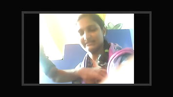 lucknow college girl in cafe