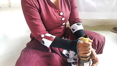 Jija saali ki chudai, bohat maza aa raha hai jiju pura andar ghuda do