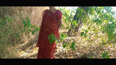 Bhabhi ji ko khet pe le jakar chudai ki