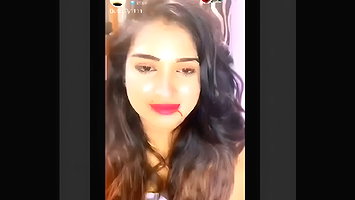 Beautiful Girl Nude Show