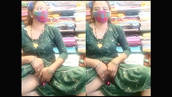 Horny Bhabi in Green Salwar Showing Pussy and Ass in Shop