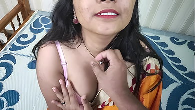 Saree and bra part 1 Boobs suck,kiss and lick, Sharun Raj kisses vaishnavy’s hot boobs and lick, Mallu couple hot kiss, R