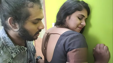 Vaishnavy ass lick in saree by Sharun Raj, Mallu couple hot saree ass romance, Hot girl ass kiss and rub by mallu boy, Ro