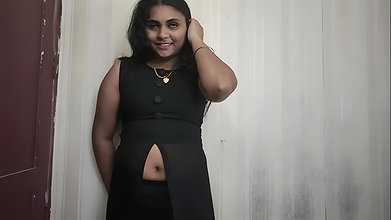 Vaishnavy transparent top navel lick by Sharun Raj, Mallu girl hot navel lick, Girl in transperent dress, Mallu wife hot