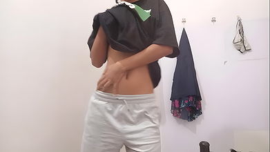 Ouch how hot; Yell my horny girlfriend sent me this video