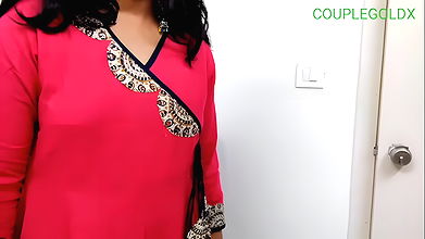 Komal invited her college friends to her house and got them fucked