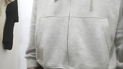 Hindi girl shows her figure. Desi Girl Fun