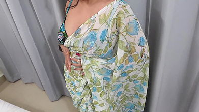 Hot Indian Aunty Masturbation with Indian Saree