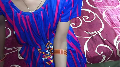 Indian Desi Bhabhi – Today My Sister-in-law’s Daughter Came to My Old Hut and Stayed at Our House for the Night. I Took Away All