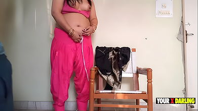 Stepsister Got Pregnant by Her Stepbro When She Was Talk on Mobile