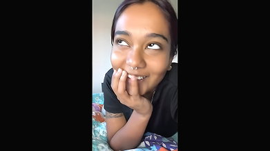 Hot girl masturbating