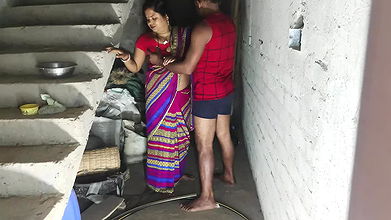 Called sister-in-law to the store room, stripped her and fucked her