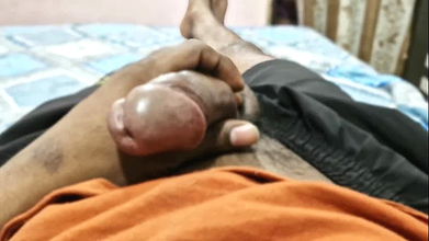 Desi pokojówka Pinki pokazuje jej tyłek, była ostro wyruchana