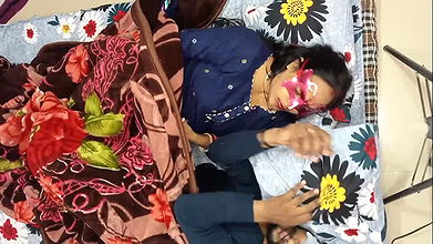 Devar flirting romans z ciężarną Bhabhi Lizanie cipki i Obciąganie orgazm wytryski