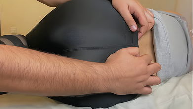 Macocha dostała surową karę za ruchanie każdego mężczyzny w domu, próbując terapii rodzinnej