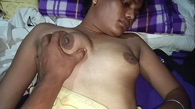 Village bhabhi fucking home alone