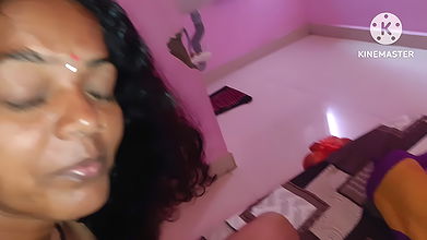 Indian Bhabhi Hot Bed Sex in Delhi Hotel