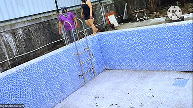 Desi couple secret sex in pool indian porn