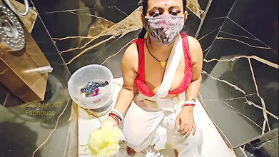 Stepmom couldn’t control herself after seeing her stepson’s penis