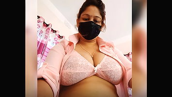 Big booba bhabi on cam