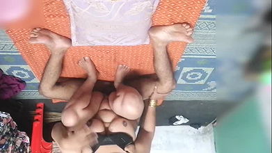 Desi aunty sucks hard dick Pakistani ullu sex xxx