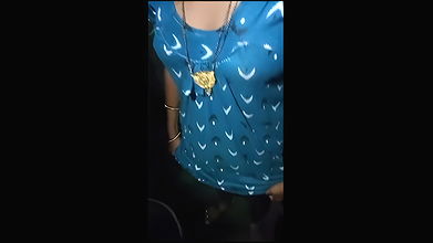 desi bhabhi urineing in the bathroom