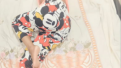 Hot Desi Bhabhi Zara masturbation