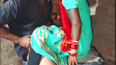 Meri chhoti behen salwar suit pehenithi to bahut sexy lag rahi thi Isle usko chod dala