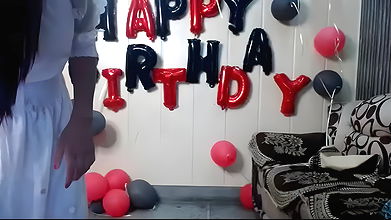 2021-06-06_hot_indian_couple_6093895