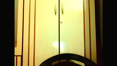 2022-04-28_crystal2india_24217253