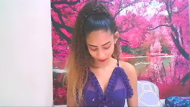 2022-10-12_indiancandygirl_38055479