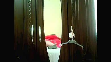 2022-10-21_crystal2india_38808551