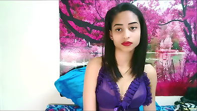 2022-11-15_indiancandygirl_40970339