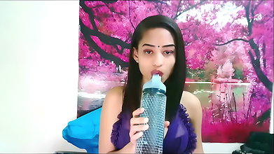 2022-11-16_indiancandygirl_40984918
