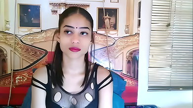 2022-11-17_indiancandygirl_41089960
