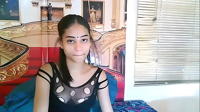 2022-11-17_indiancandygirl_41109789